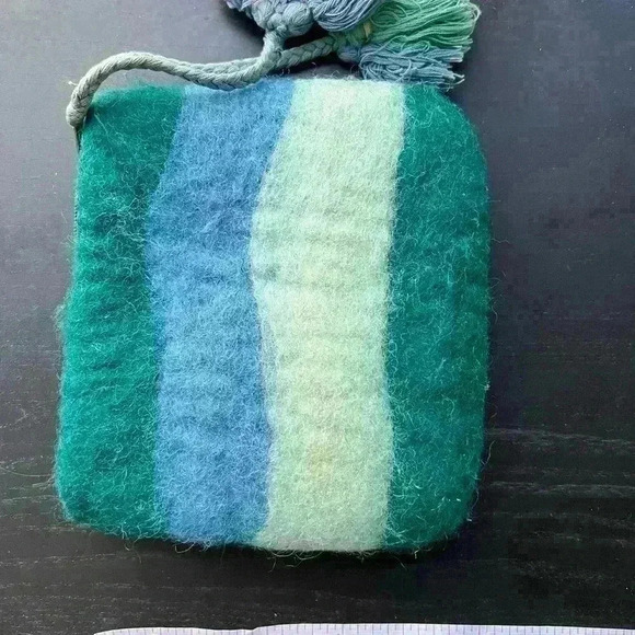 Anthropologie  Handmade Blue Green Gradient Bohemian Boho Cute Make Up Bag Pouch - Picture 4 of 9